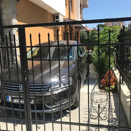 Sunrise A1, Sarafovo 公寓 *